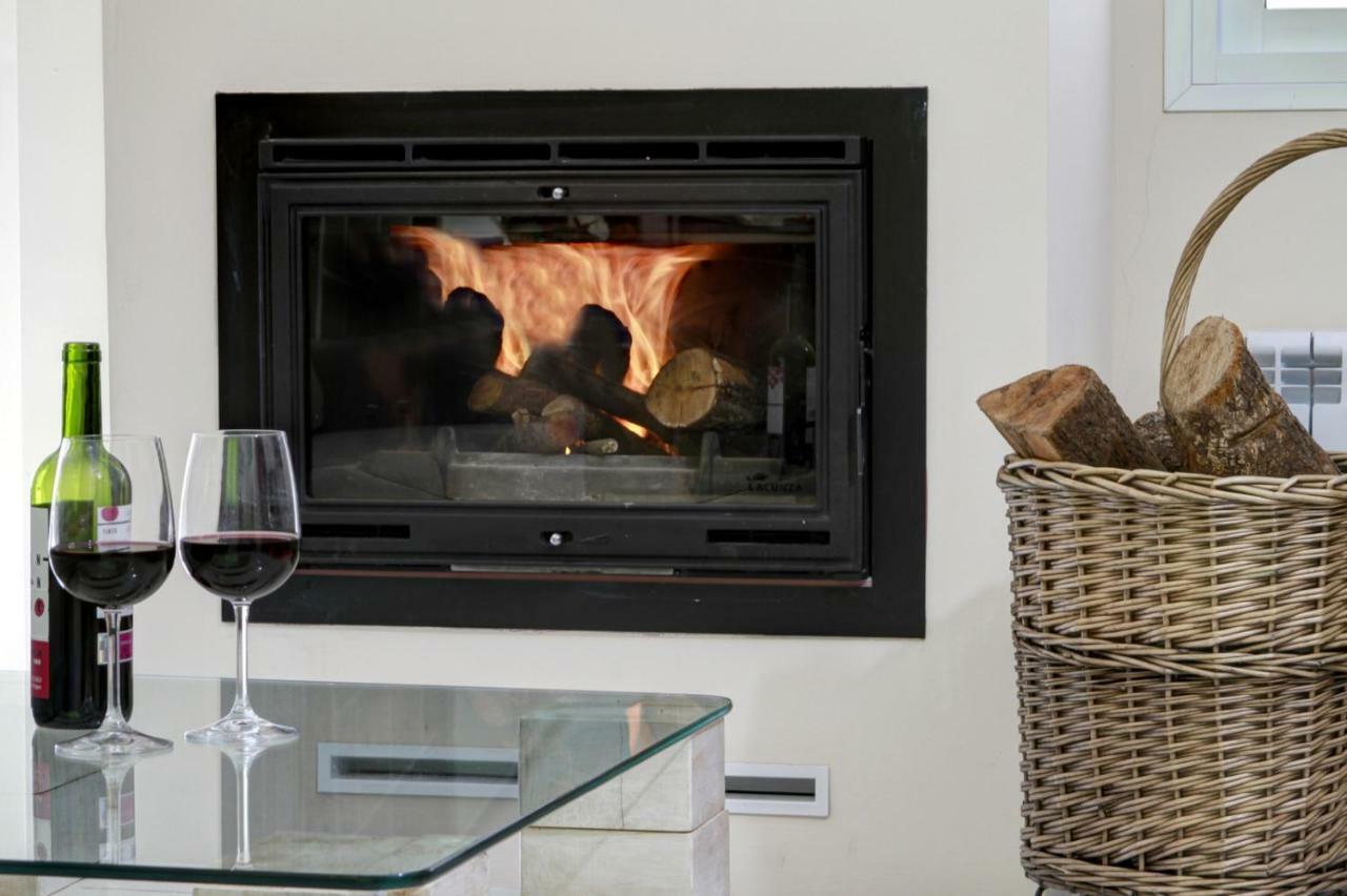 Apartmán Atico Con Chimenea En Sierra Nevada-Gueejar Sierra Exteriér fotografie